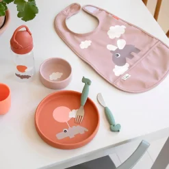 Babero Velcro Happy Clouds Powder · Done by Deer