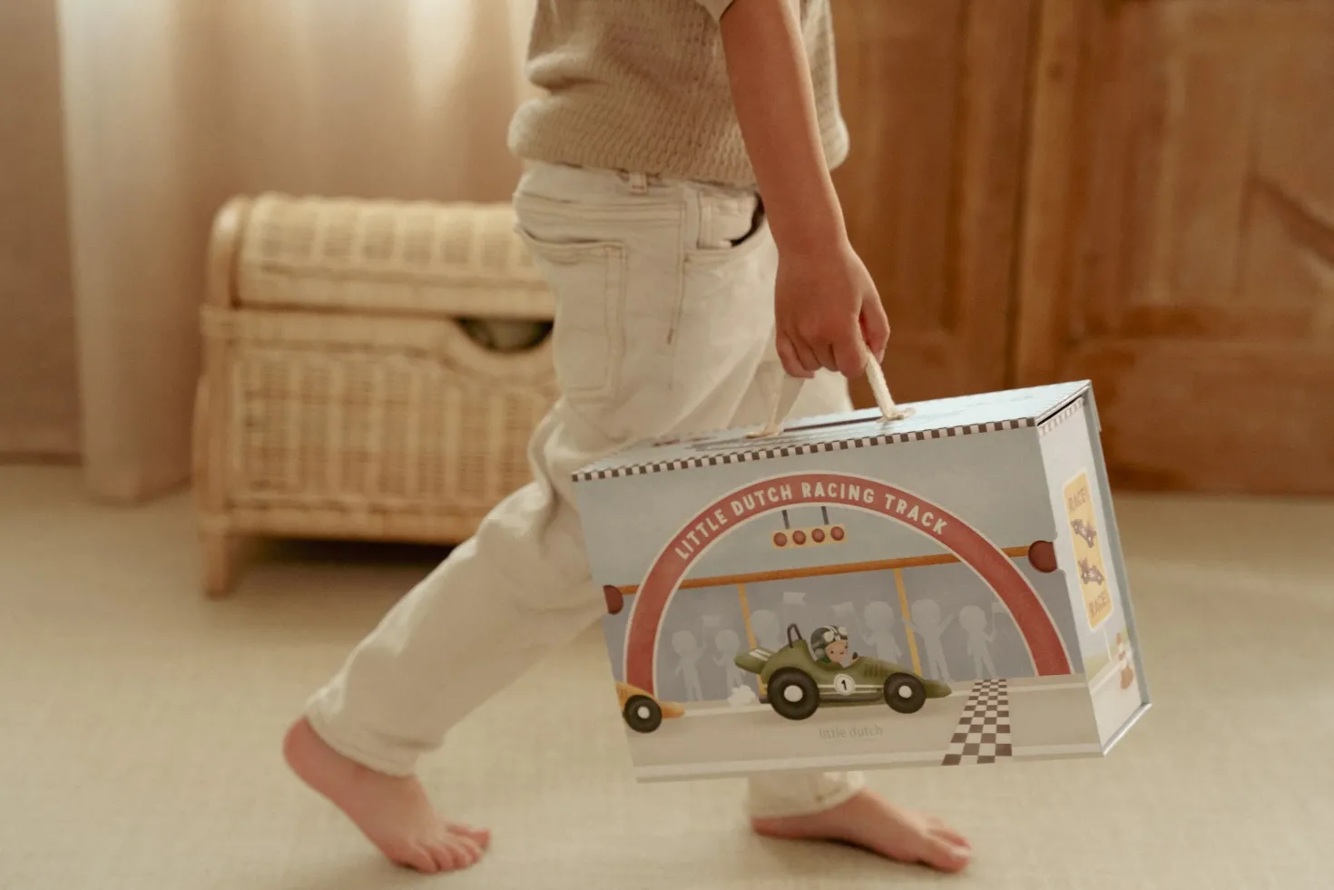 Caja de juego con Pista de Carreras · Little Dutch