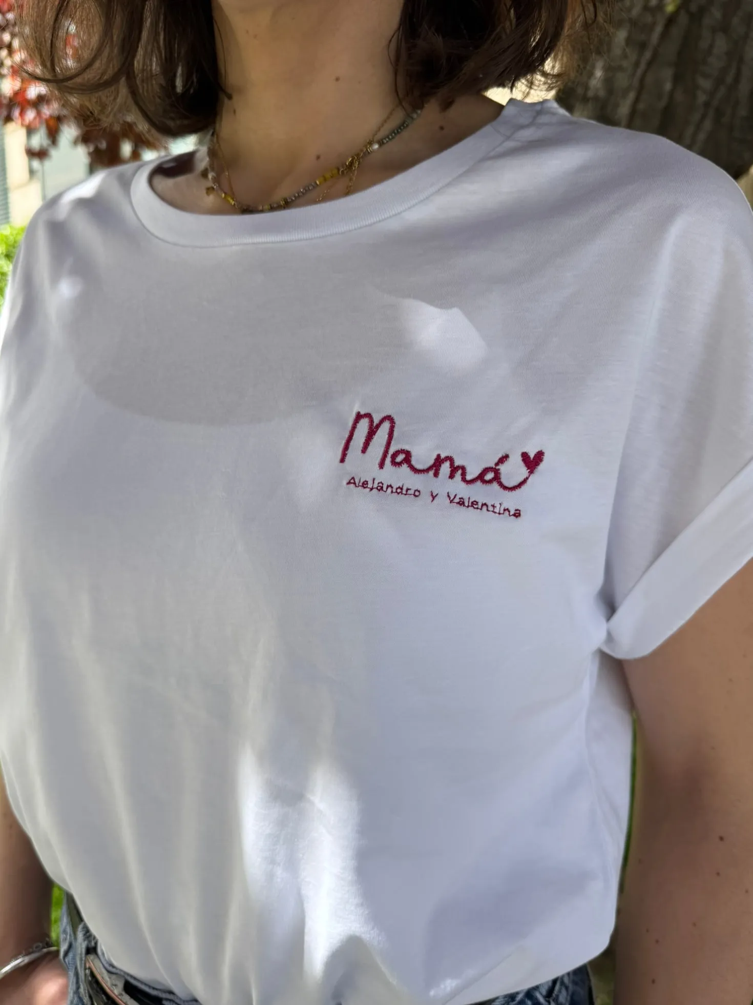 Camiseta Bordada Mamá