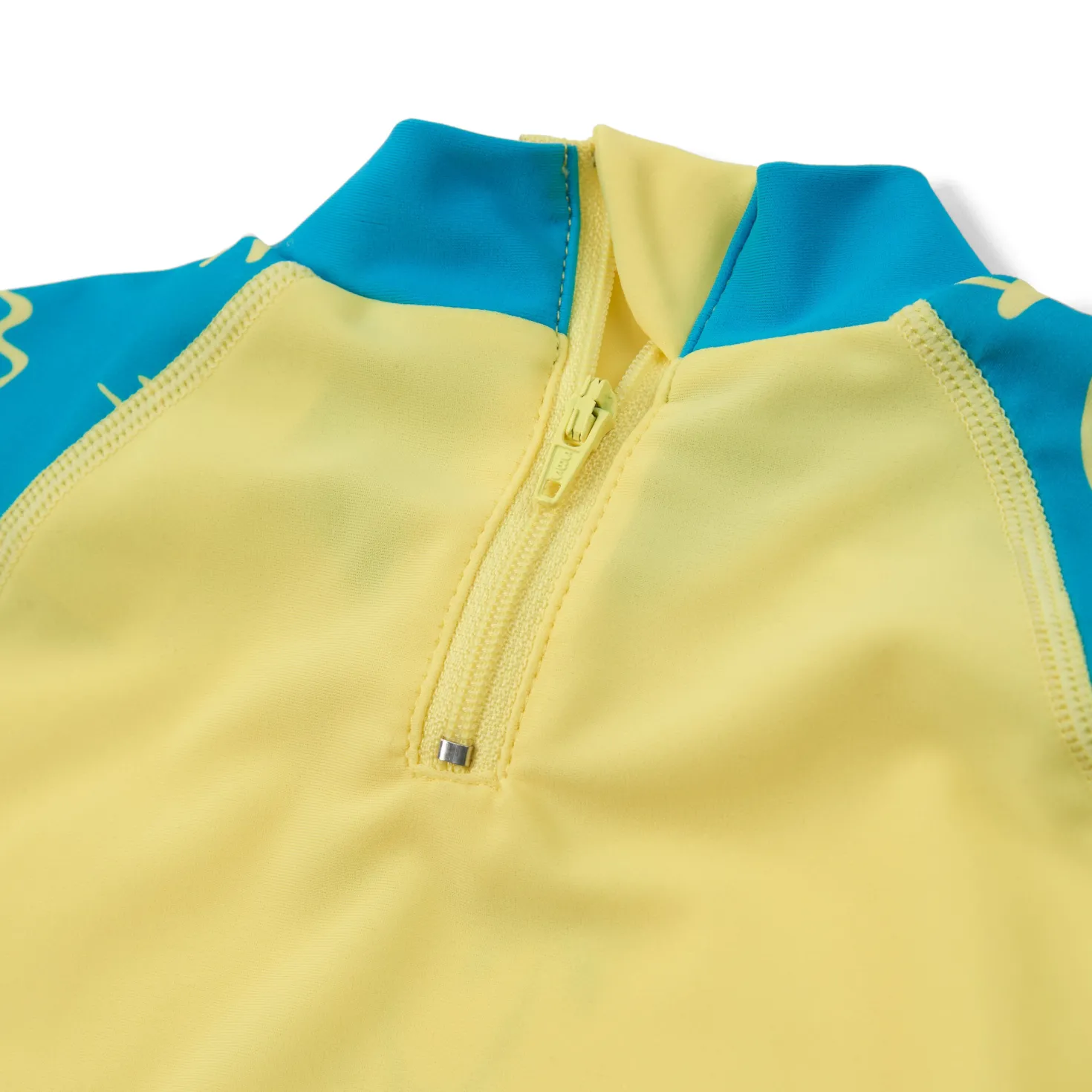 Camiseta Manga Corta · Neon Palms