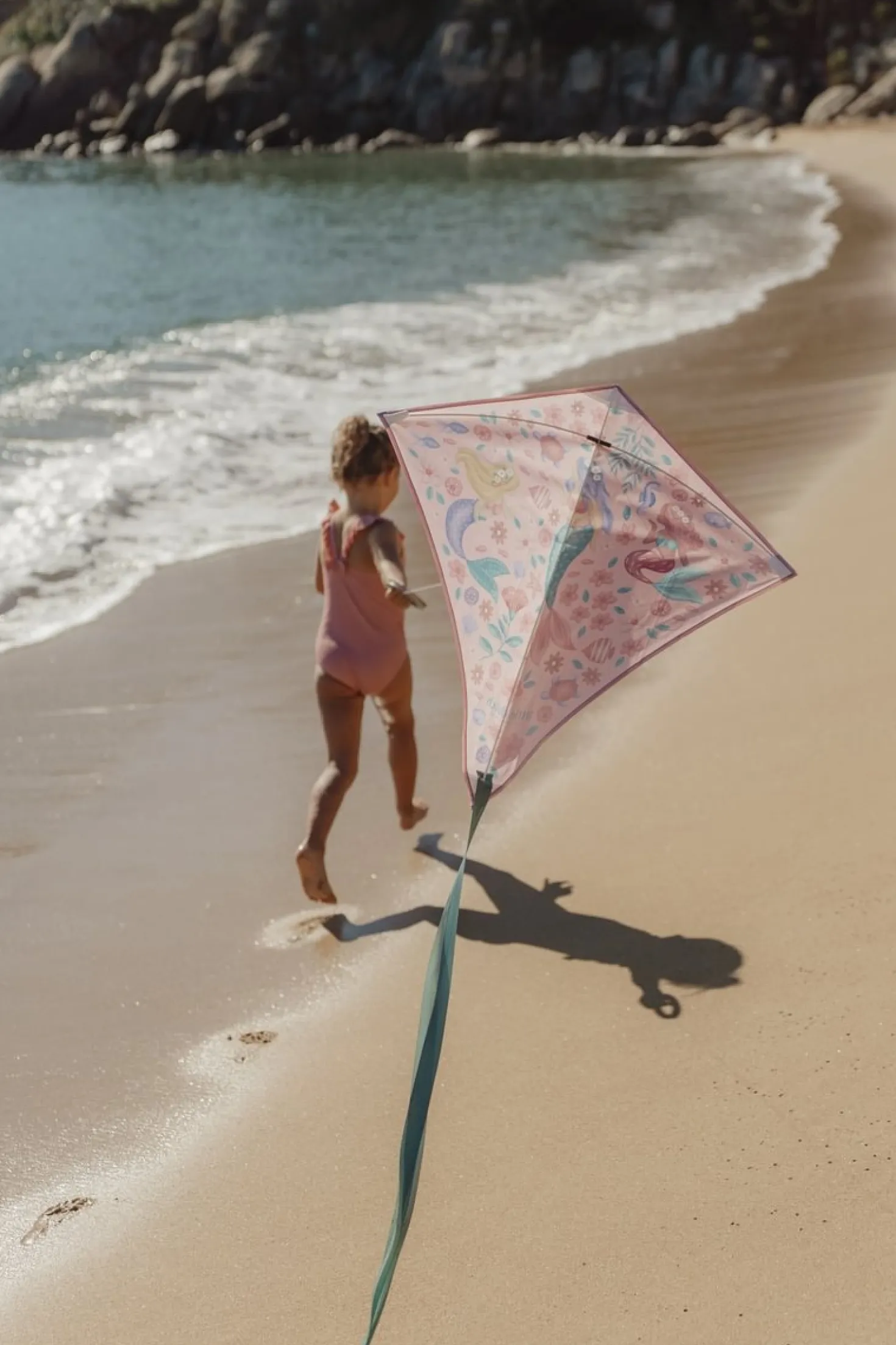 Cometa Sirenas · Little Dutch