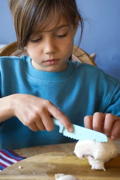 Cuchillo Classic Seguro para Niños KLYV Lavender · Skagfa