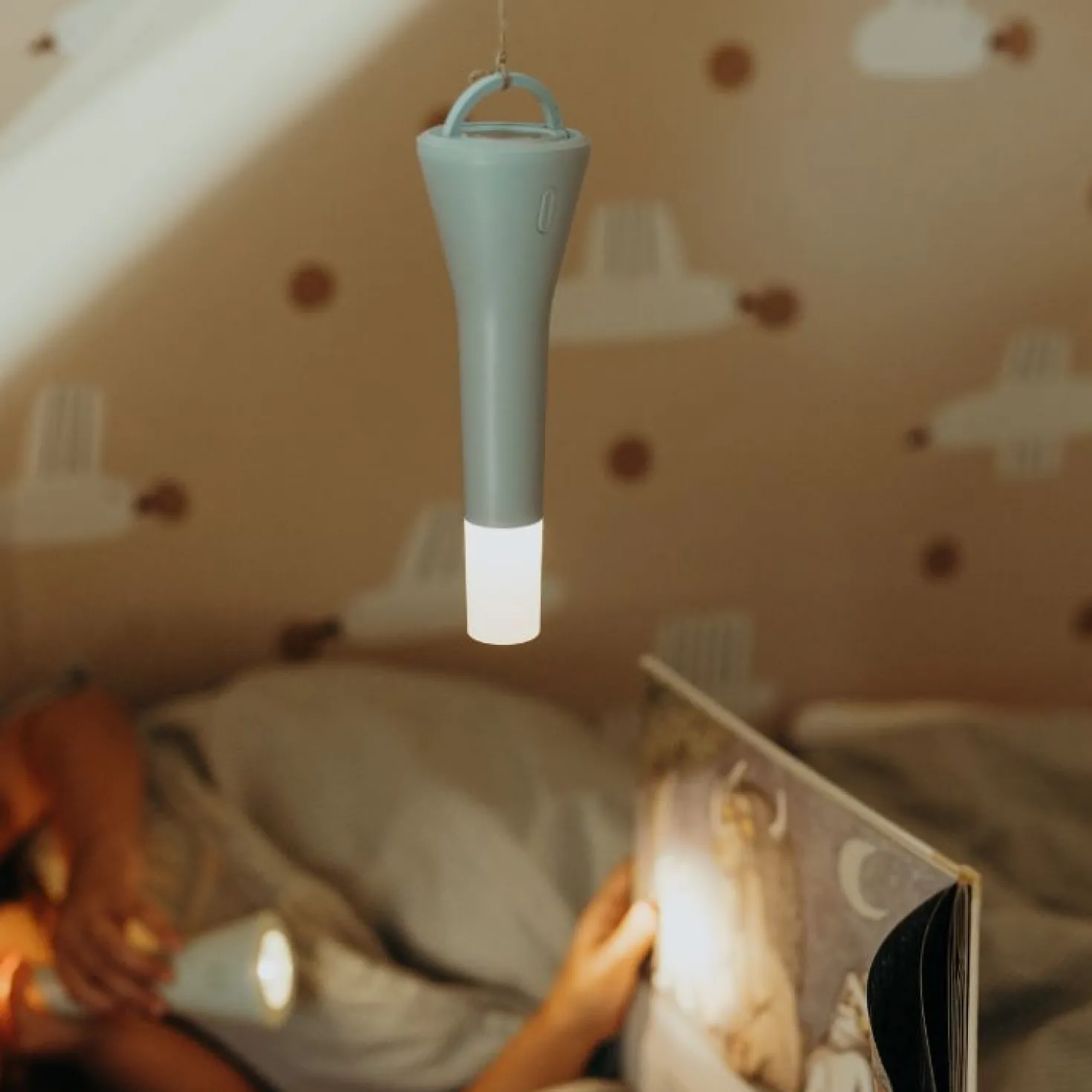 Flashlight (varios colores) Linterna · Kidywolf