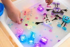 GloPals Cubos luz para el baño BLAIR Lila