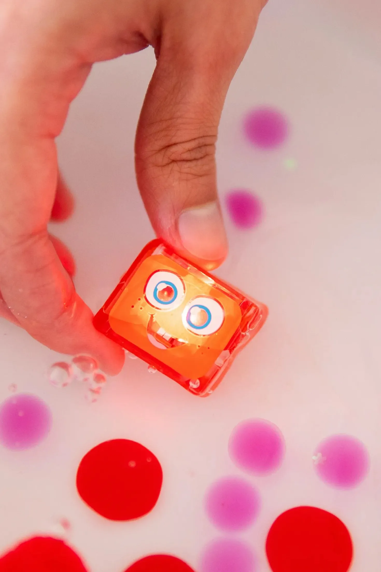 GloPals Cubos luz para el baño BLAIR Rojo