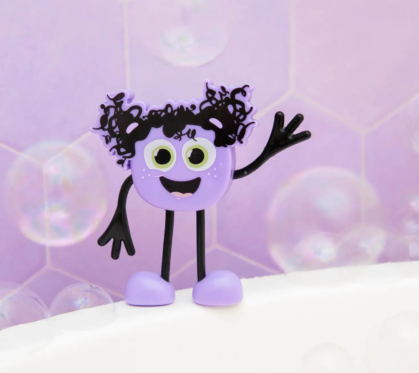 GloPals Set Personaje + 2 Cubos luz LUMI Lila