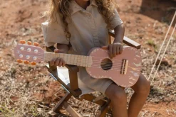 Guitarra de madera rosa FSC Safari Friends · Little Dutch