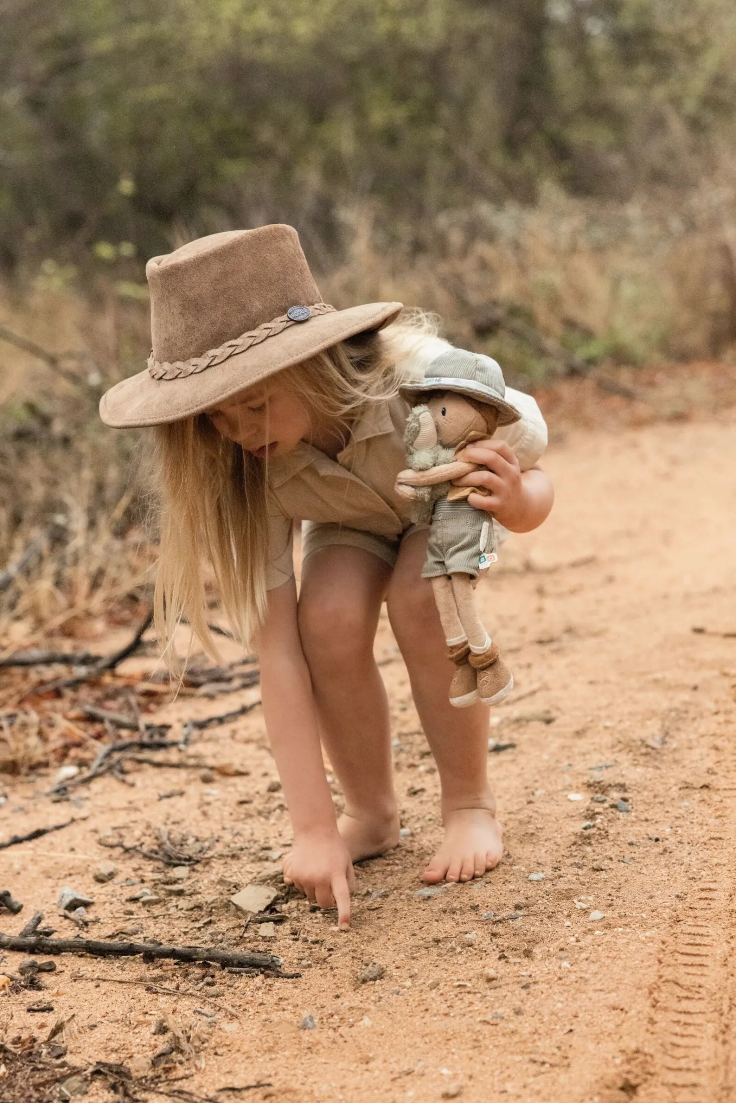 Jim Explorador Muñeco Blandito Safari · Little Dutch