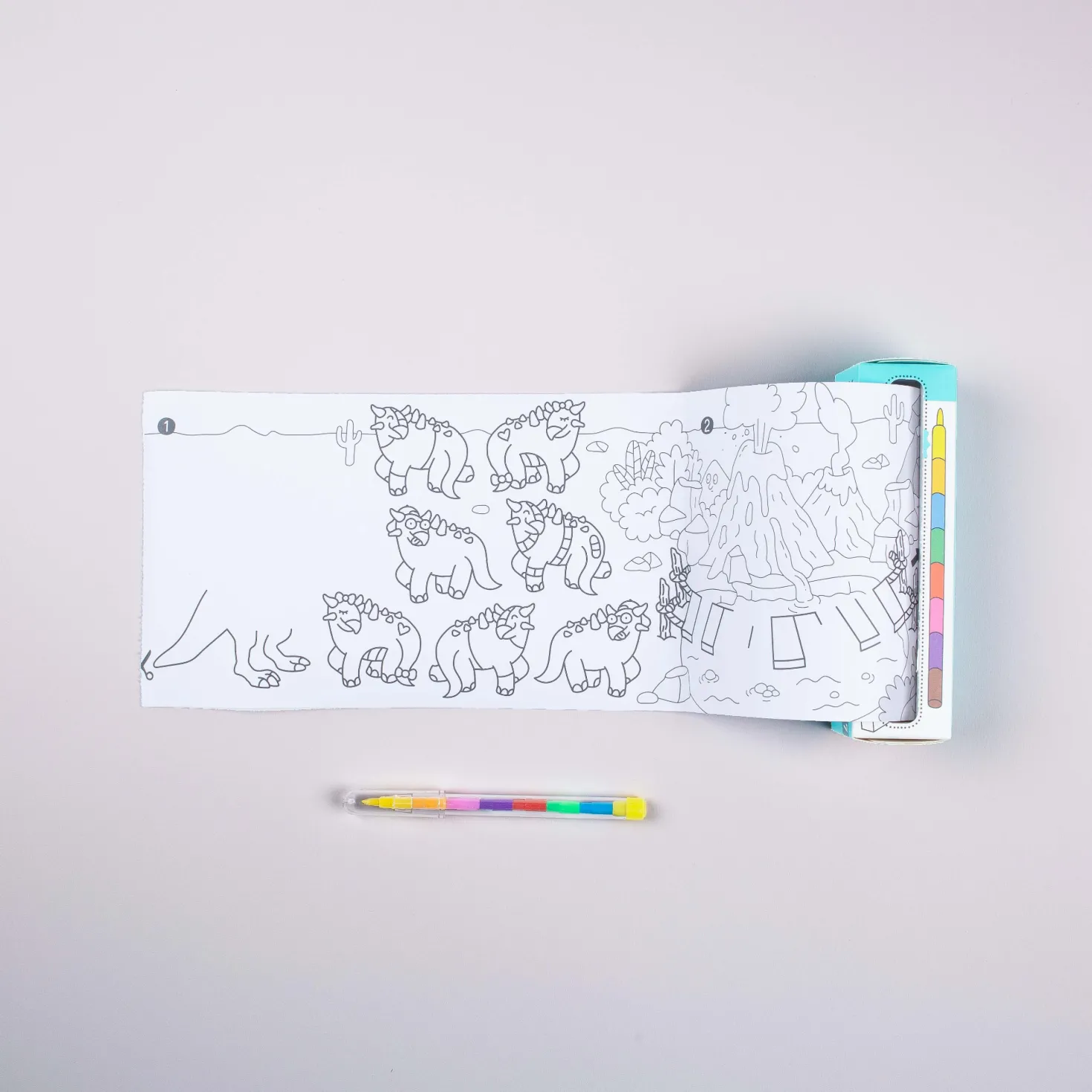 Juego de bolsillo para colorear Dinos+8 pinturas · OMY