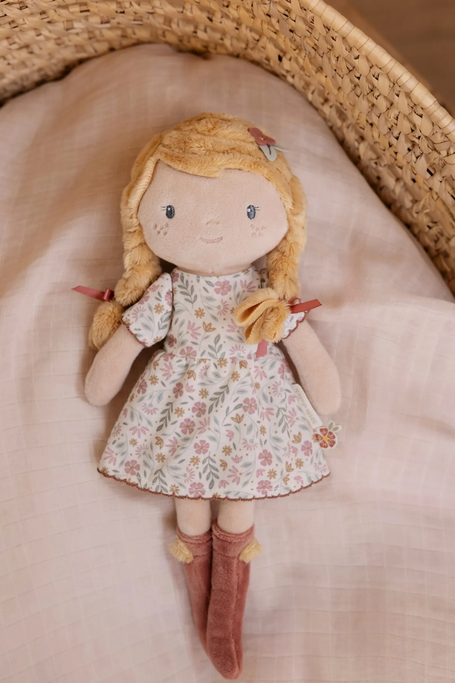 Julia Muñeca Blandita Nueva · Little Dutch
