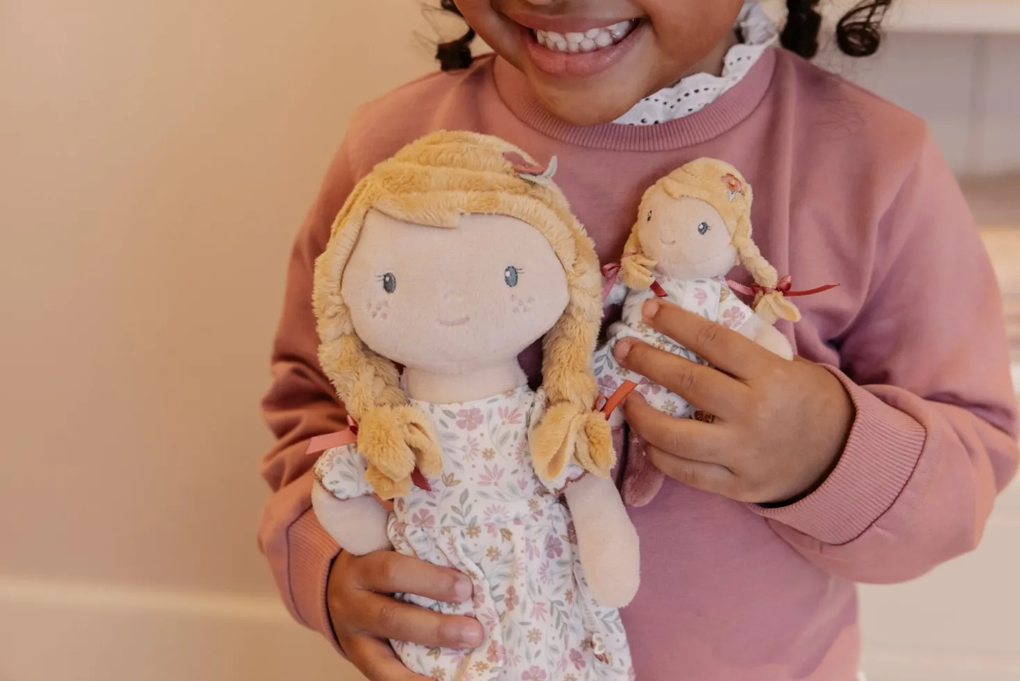 Julia Muñeca Blandita Nueva · Little Dutch