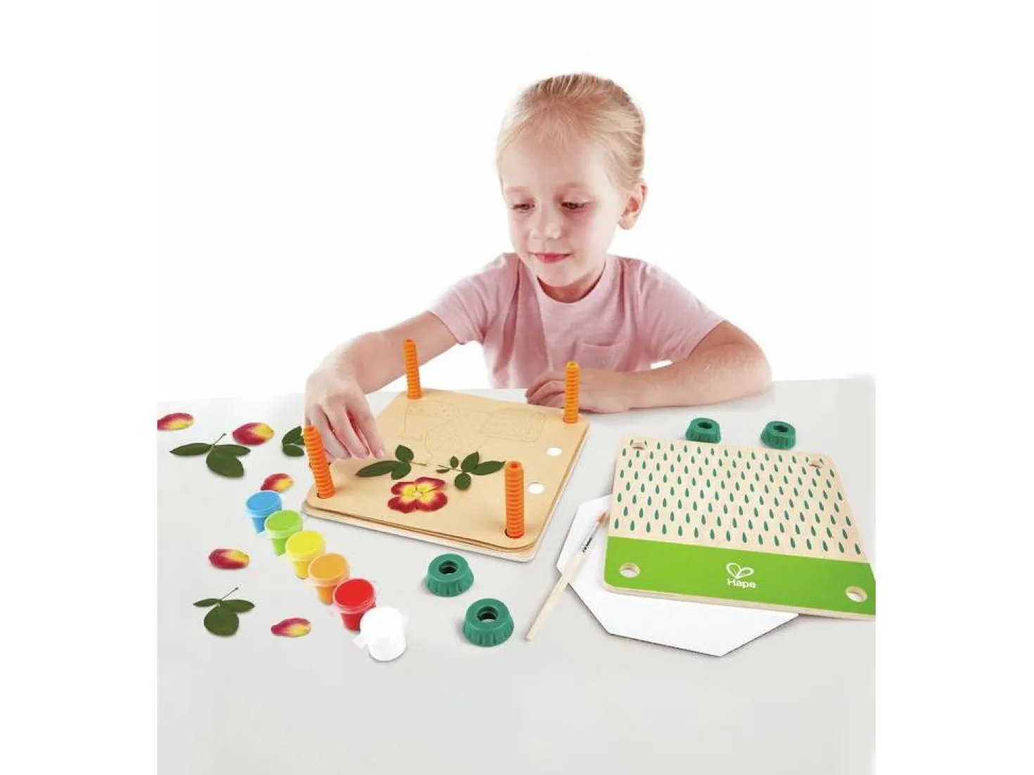 Kit artístico prensador de flores · Hape