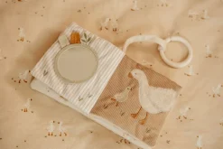 Librito Blando Actividades anilla Newborn Naturals · Little Dutch