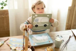 Libro de recortar y pintar vehiculos · Little Dutch