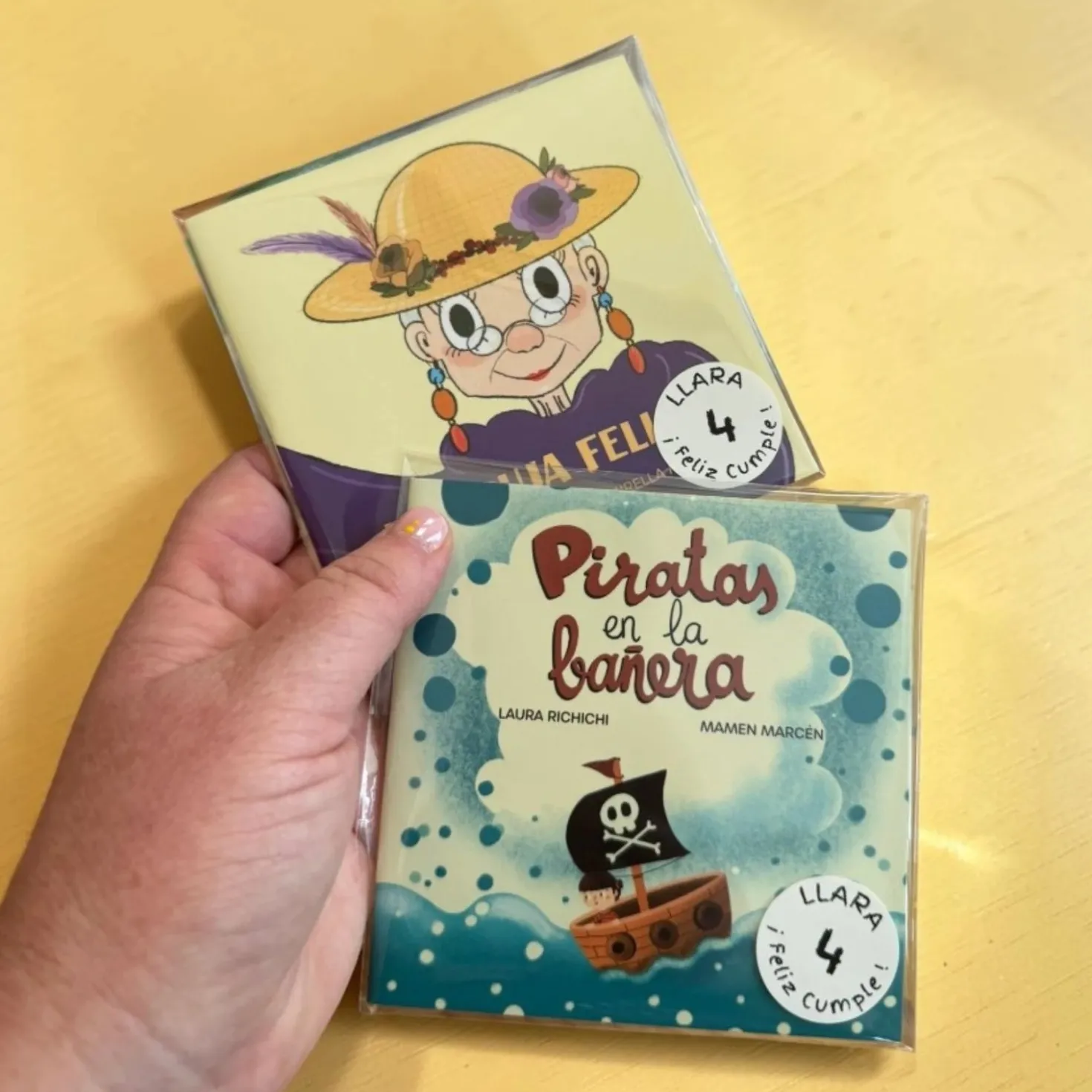 Mini Libro de Cumpleaños Chiqui · La Cuentería Respetuosa