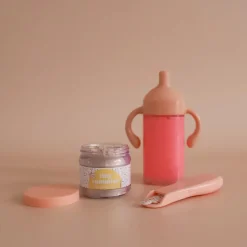 Pack cumpleaños Biberón Mágico y Potito con cuchara para muñecos · Tiny Harlow