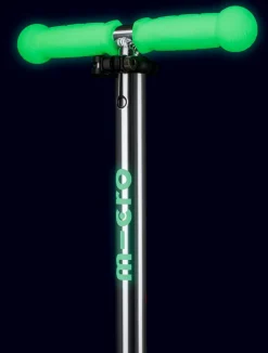 Patinete Mini Deluxe Glow LED · Verde Lima