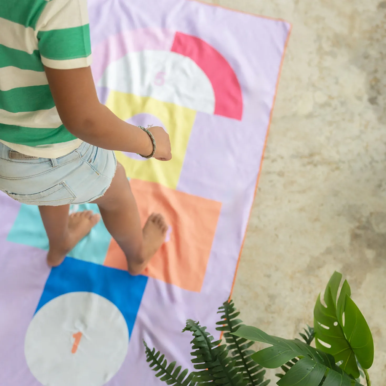 Play Towel Microfibra Rayuela · L 180 x 100