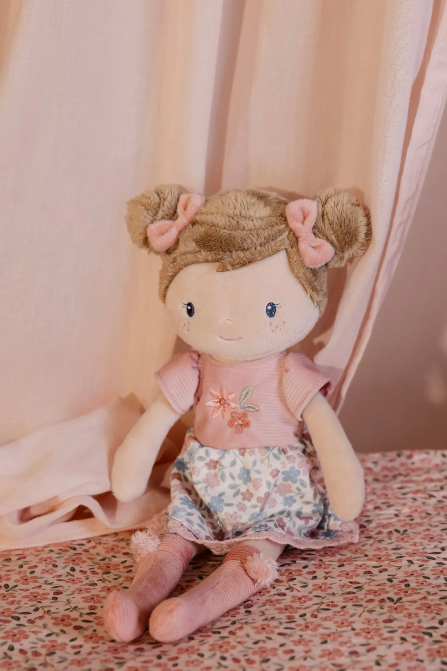 Rosa Muñeca Blandita Nueva · Little Dutch