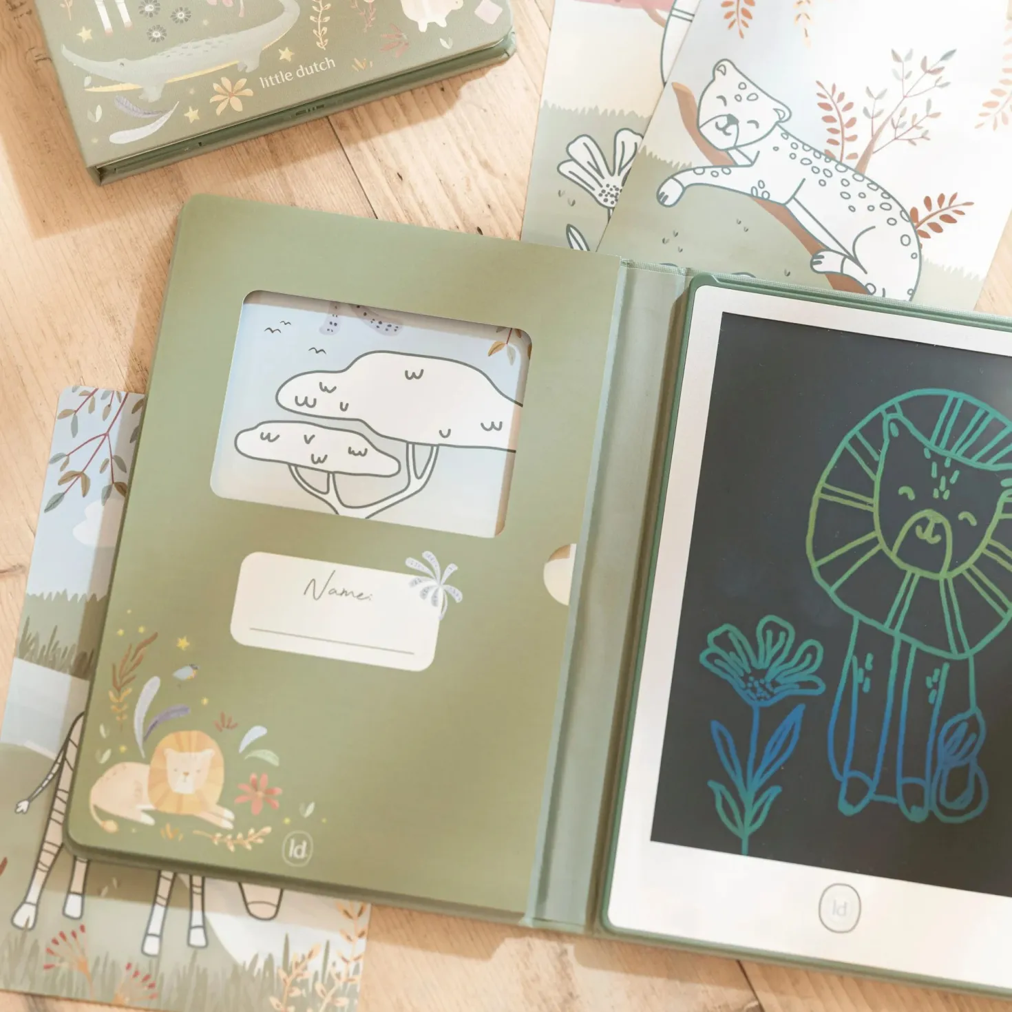 Tablet de dibujo Verde Safari Friends · Little Dutch