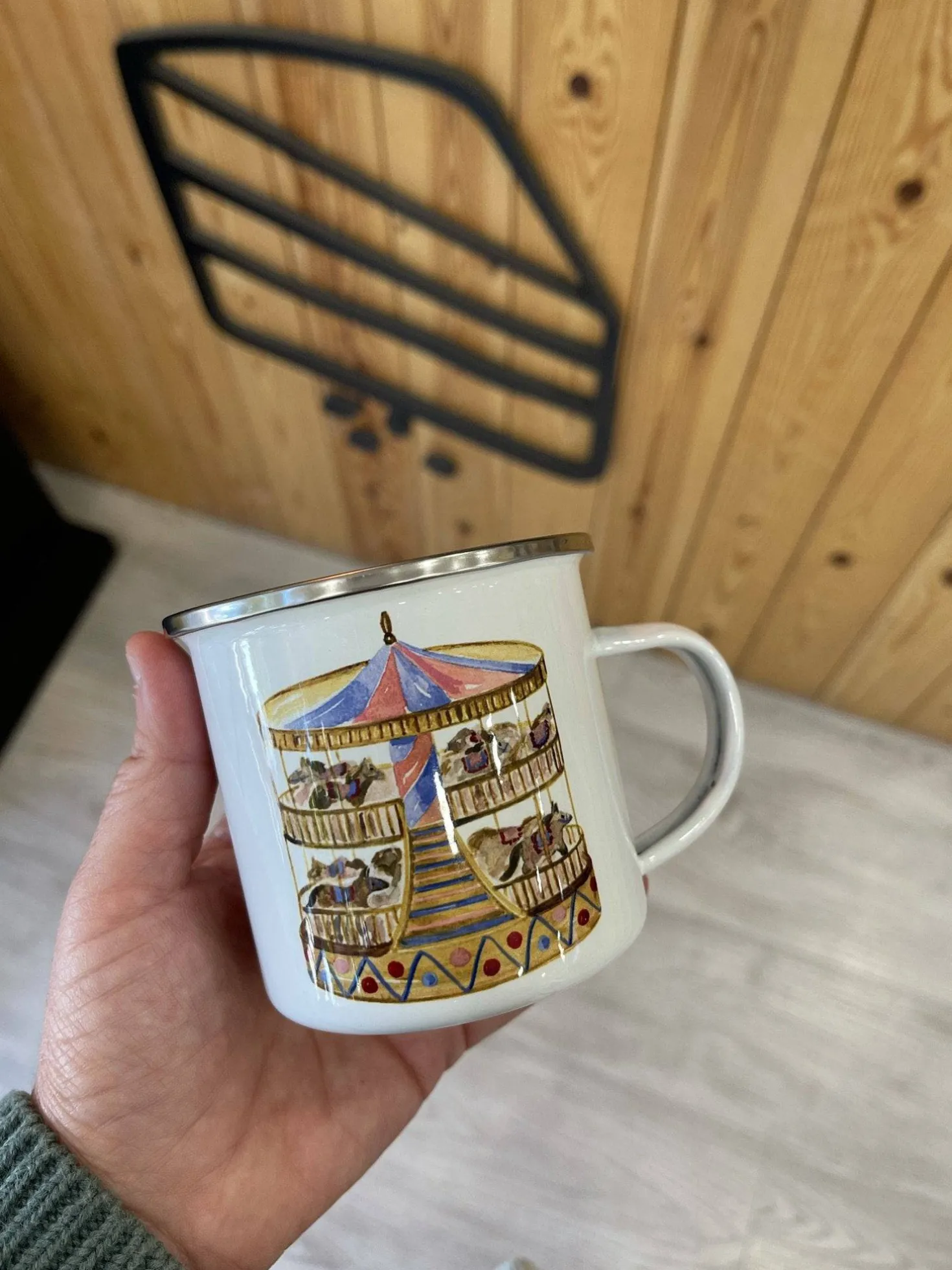 Taza · Christmas Carousel