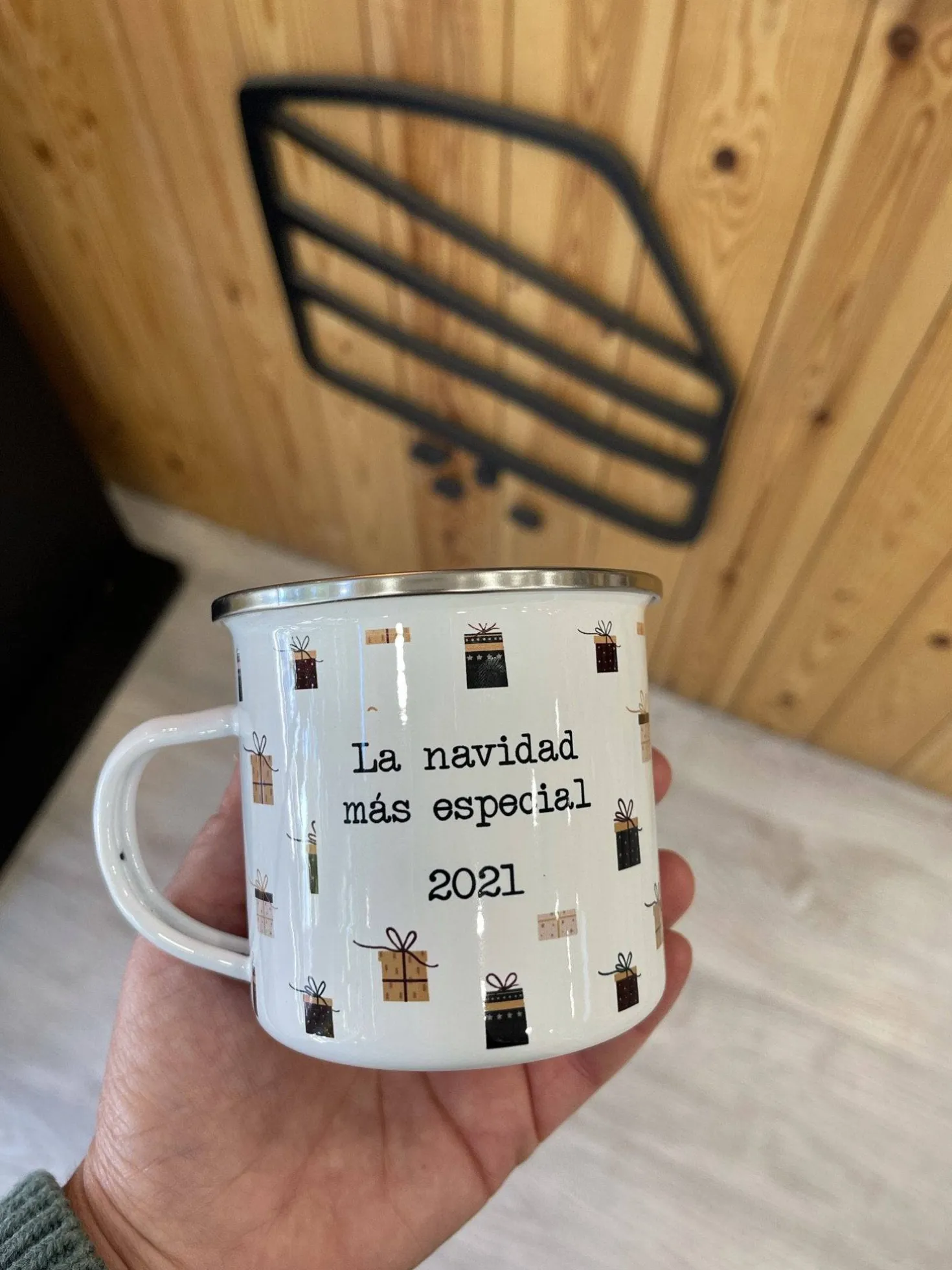 Taza · Presents